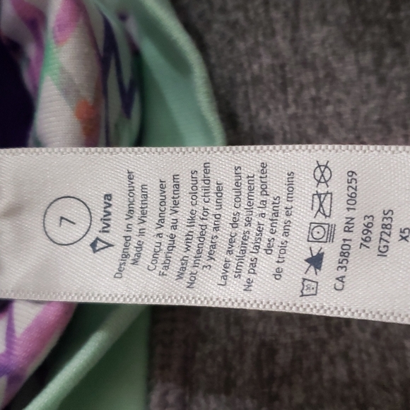 Ivivva gymnastic shorts - Picture 3 of 4